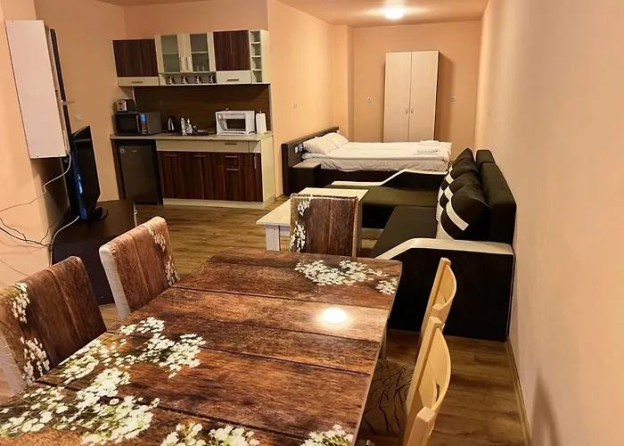 Апартамент Lake *