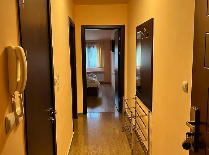 Апартамент Lake Appartement