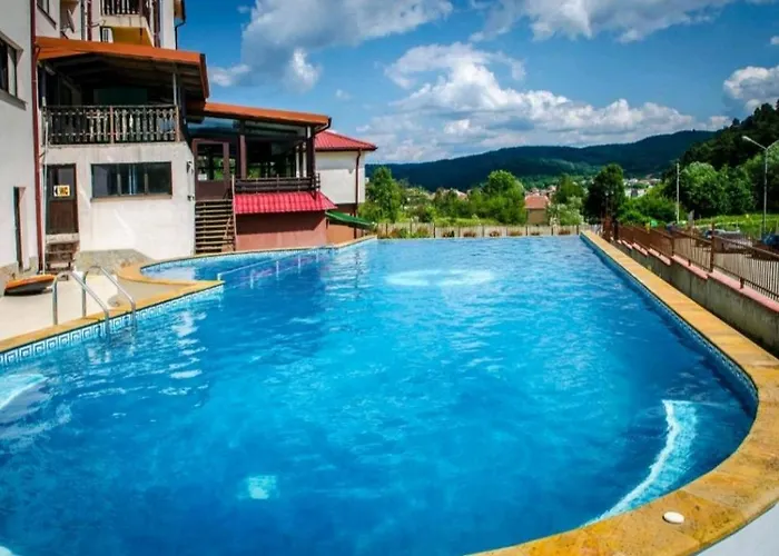 Апартамент Lake